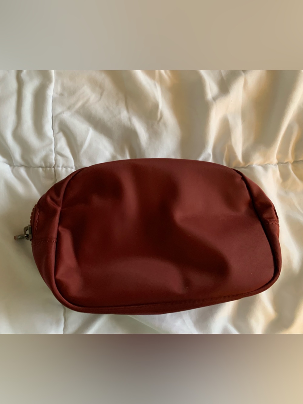 lululemon athletica City Essentials Pouch Mini 2L Cosmetic Bag - Picture 2 of 6